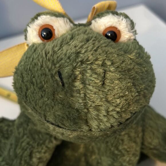 Mary Meyer Flip Flops Bullfrog Plush Stuffed Animal - Picture 8 of 9